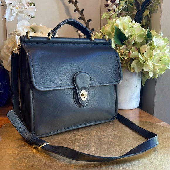 Coach Handbags - Coach “Willis” #9927 / Hardly Carried!